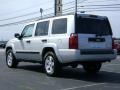 2006 Bright Silver Metallic Jeep Commander 4x4  photo #5