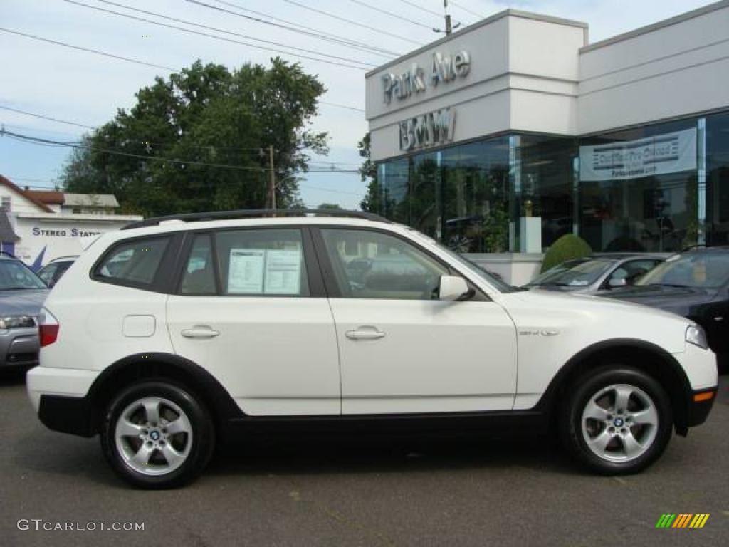Alpine White BMW X3
