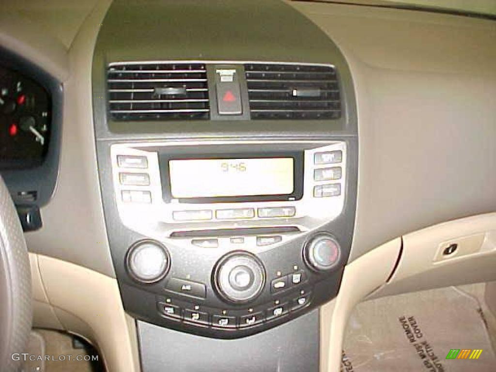 2006 Accord LX Sedan - Desert Mist Metallic / Ivory photo #19