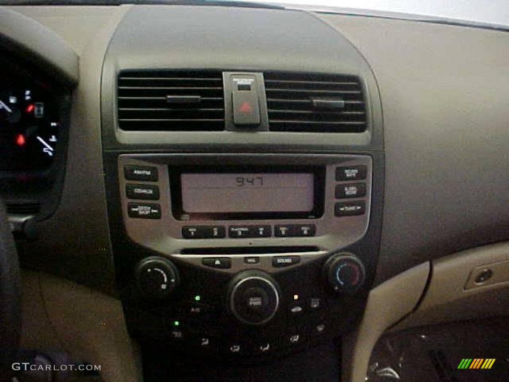 2006 Accord LX Sedan - Desert Mist Metallic / Ivory photo #21