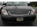 2007 Black Ford Five Hundred SEL  photo #2