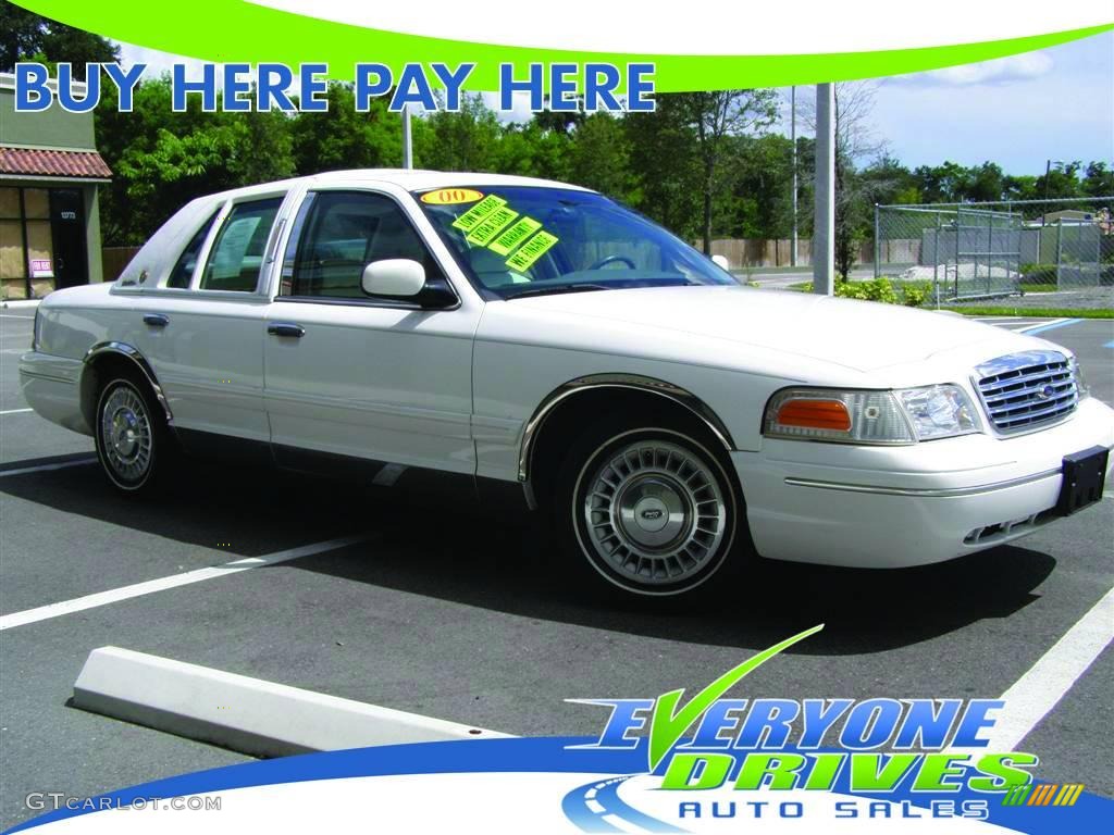 2000 Crown Victoria Florida Edition Sedan - Vibrant White / Light Graphite photo #1