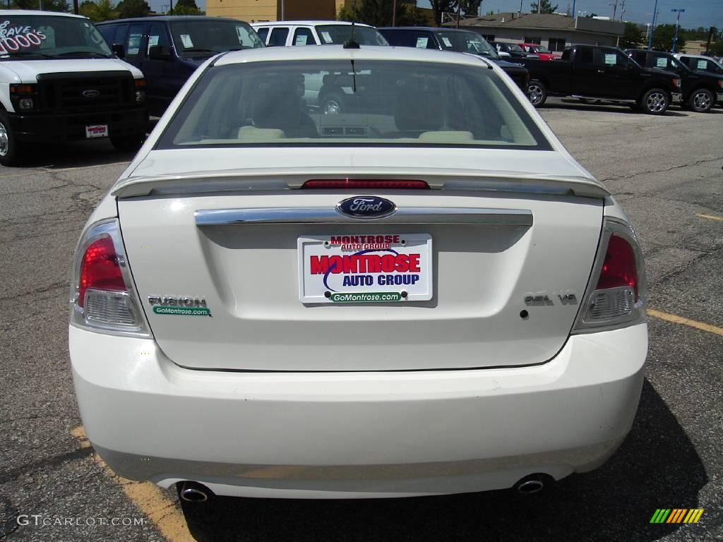 2008 Fusion SEL V6 - White Suede / Camel photo #4