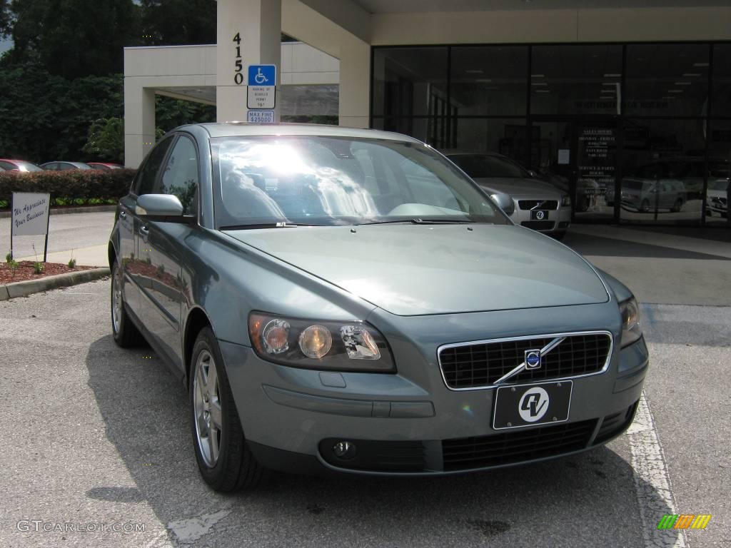 2005 S40 T5 AWD - Mistral Green Metallic / Taupe/Light Taupe photo #9