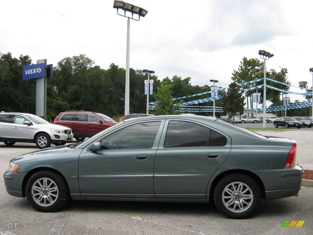 2005 S60 2.4 - Platinum Green Metallic / Taupe photo #6