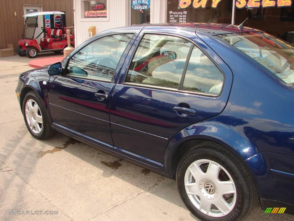 2001 Jetta GLX VR6 Sedan - Galactic Blue / Beige photo #13