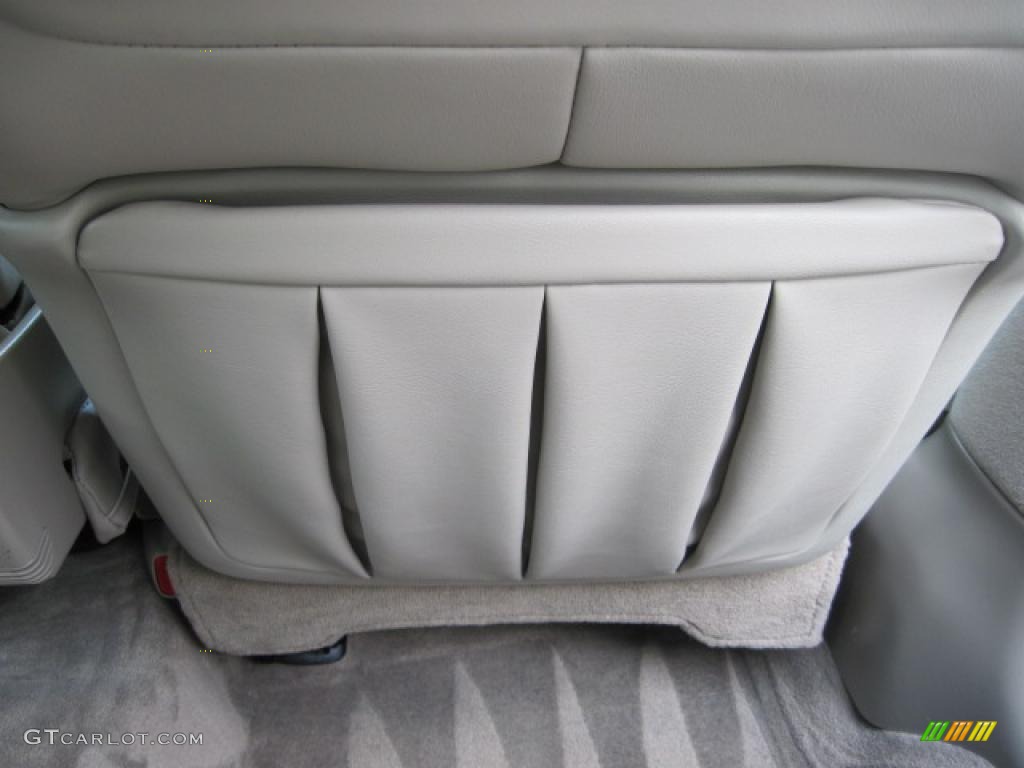 1999 DeVille Sedan - White / Neutral Shale photo #21