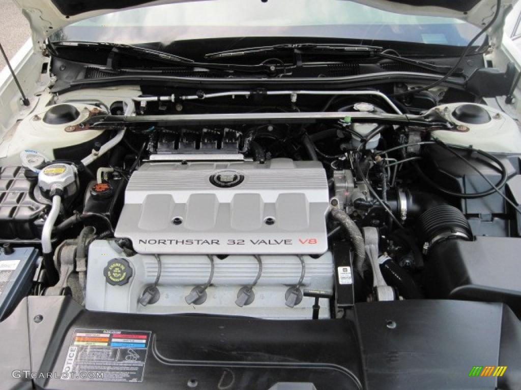 1999 DeVille Sedan - White / Neutral Shale photo #35
