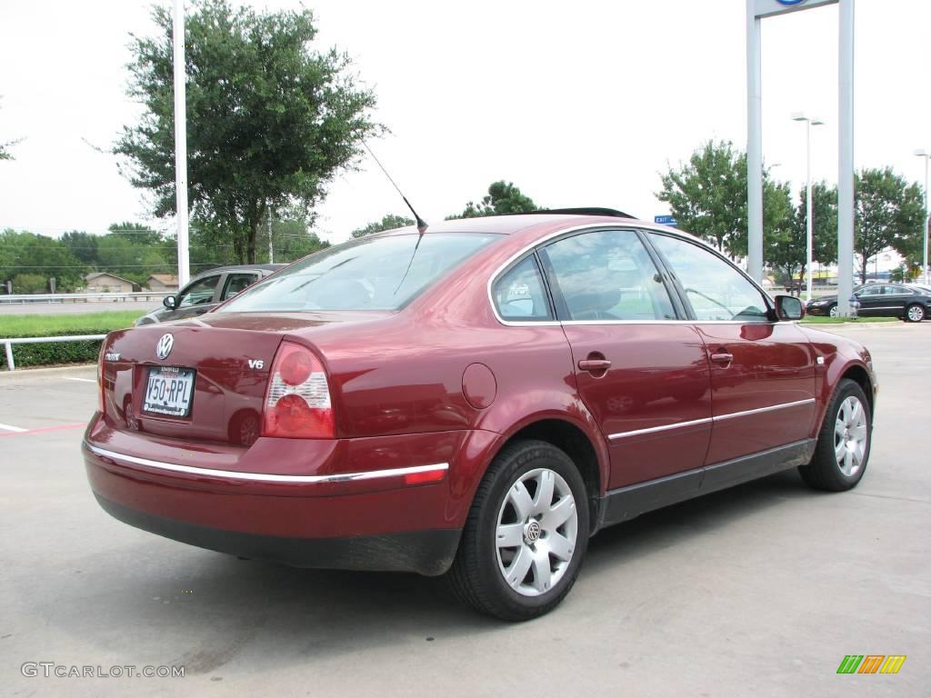 2003 Passat GLX Sedan - Colorado Red Pearl / Grey photo #5