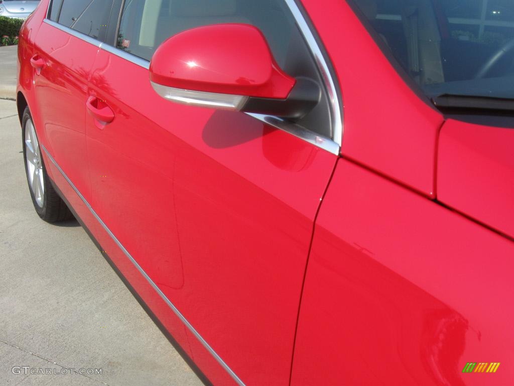 2008 Passat Komfort Sedan - Tornado Red / Pure Beige photo #3