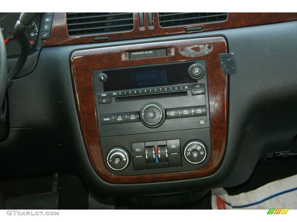 2006 Impala LT - Silverstone Metallic / Ebony Black photo #17