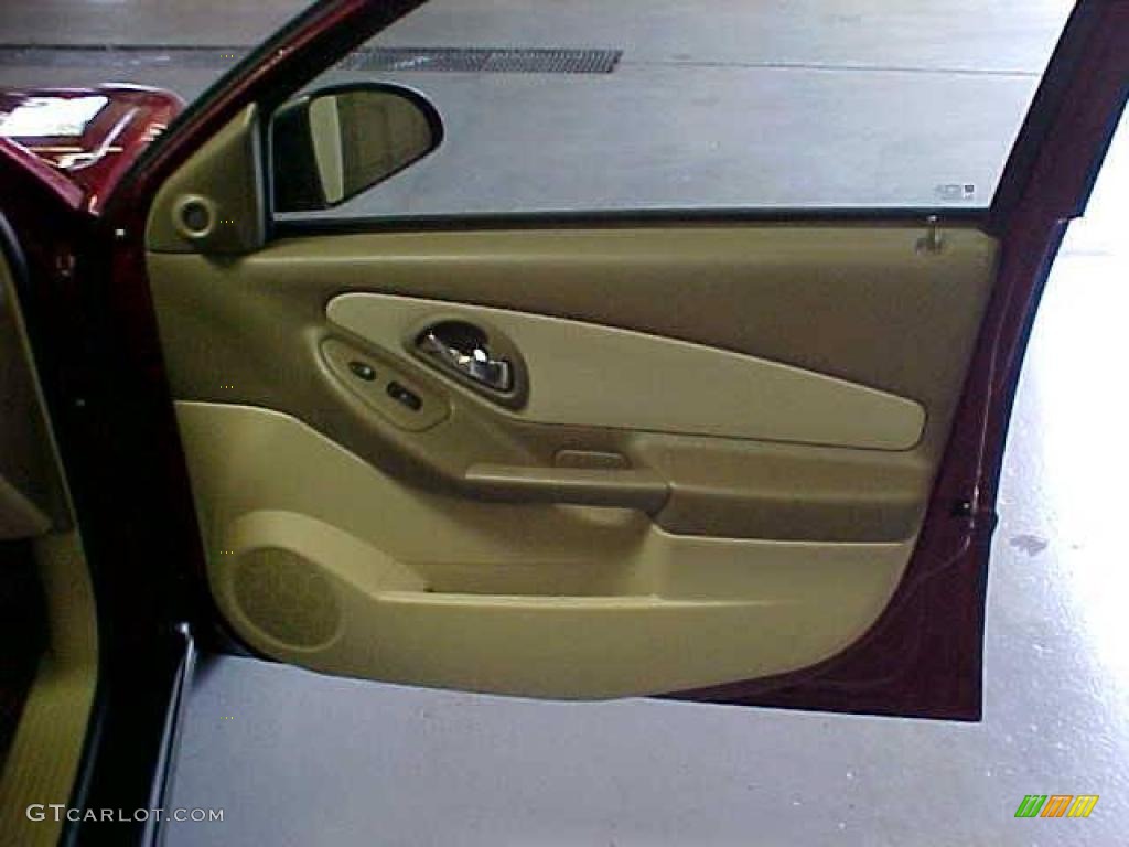 2005 Malibu LS V6 Sedan - Sport Red Metallic / Neutral Beige photo #7