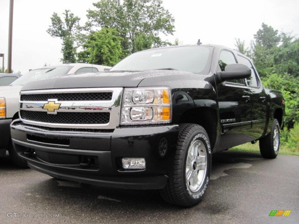 2009 Silverado 1500 LTZ Crew Cab 4x4 - Black Granite Metallic / Ebony photo #1