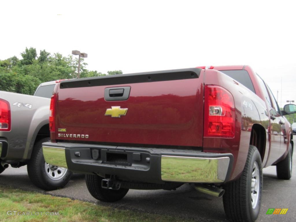 2009 Silverado 1500 Crew Cab 4x4 - Deep Ruby Red Metallic / Dark Titanium photo #4