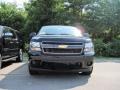 Black - Suburban LS 4x4 Photo No. 2