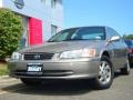 2001 Antique Sage Pearl Toyota Camry LE V6  photo #3