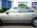 2001 Antique Sage Pearl Toyota Camry LE V6  photo #17