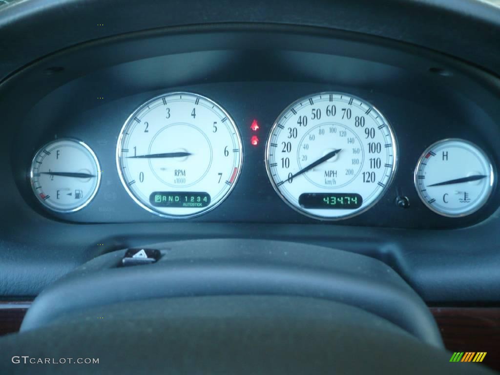 2004 300 M Sedan - Midnight Blue Pearl / Dark Slate Gray photo #11
