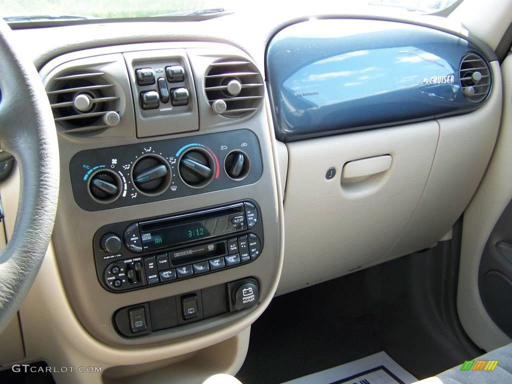 2002 PT Cruiser Touring - Steel Blue Pearlcoat / Gray photo #16