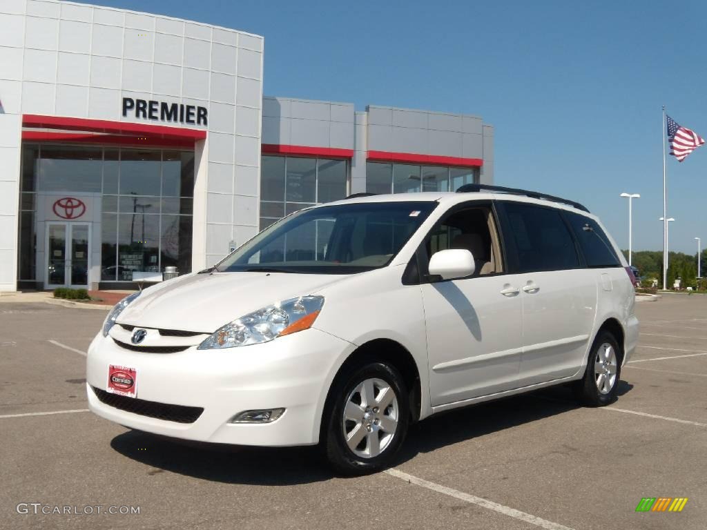 2006 Sienna XLE - Arctic Frost Pearl / Taupe photo #1