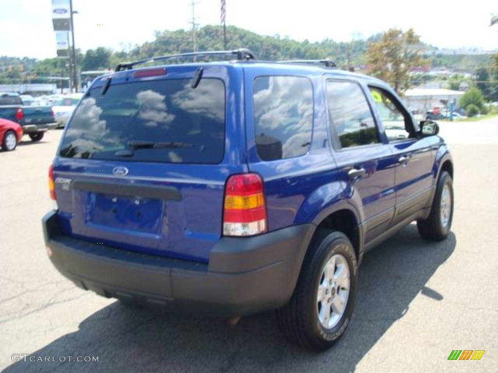 2006 Escape XLT 4WD - Sonic Blue Metallic / Medium/Dark Flint photo #4