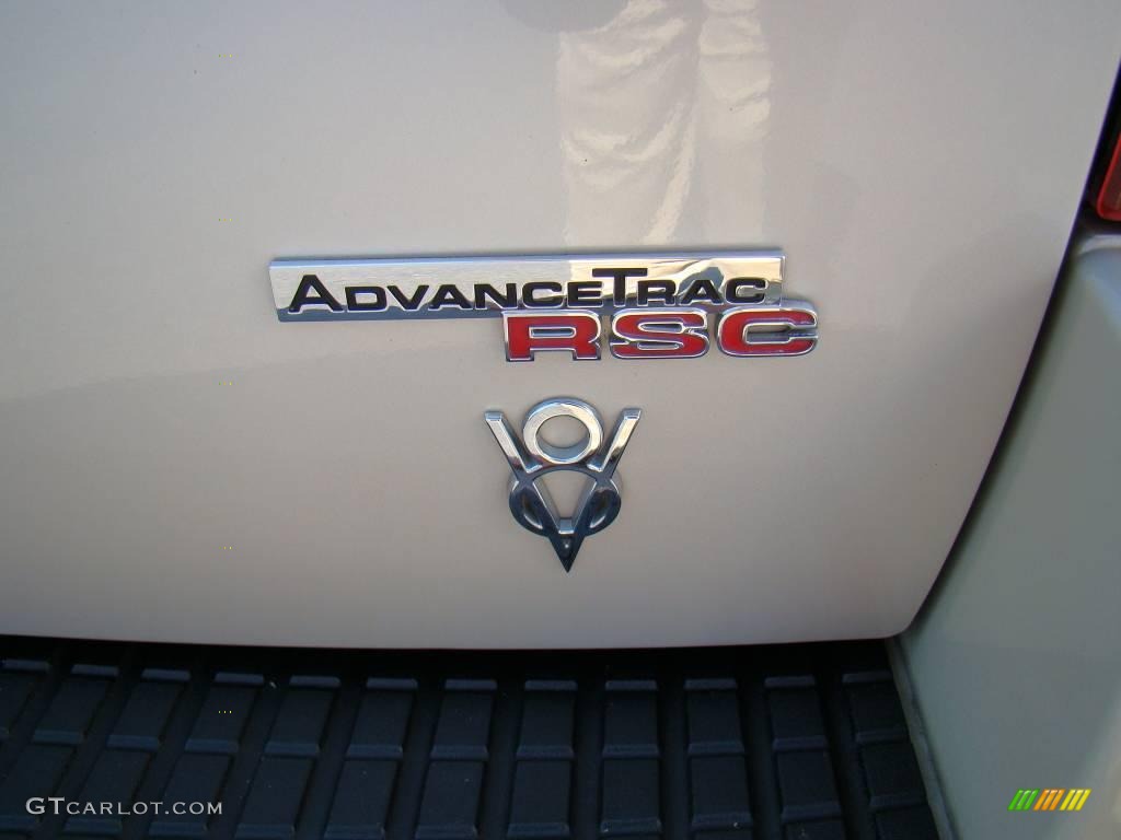 2005 Explorer Limited 4x4 - Ivory Parchment Tri Coat / Medium Parchment photo #17