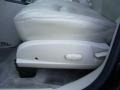 Polar White - VUE  Photo No. 9