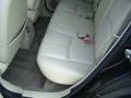 2005 Polar White Saturn VUE   photo #11