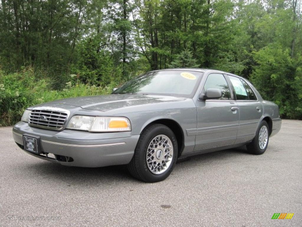 2000 Crown Victoria LX Sedan - Medium Grey Metallic / Dark Charcoal photo #1