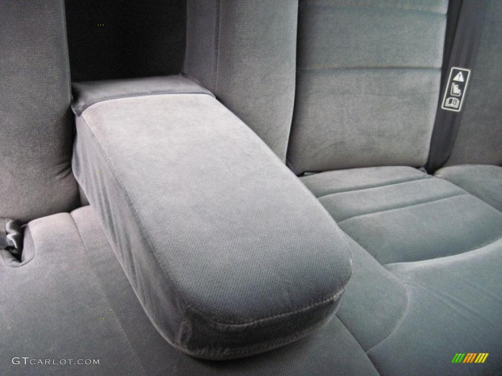 2000 Crown Victoria LX Sedan - Medium Grey Metallic / Dark Charcoal photo #21
