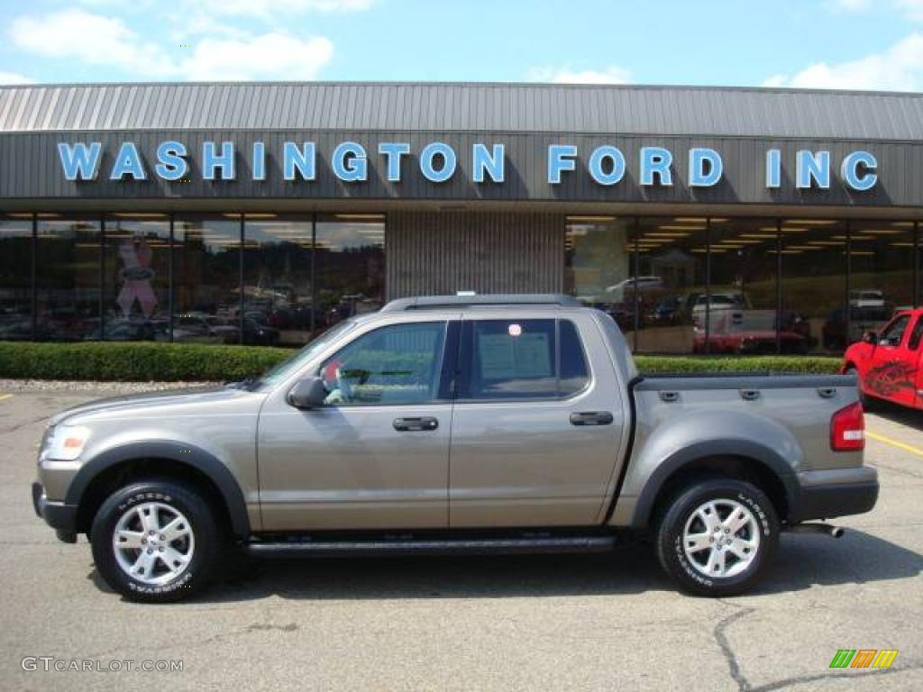 Mineral Grey Metallic Ford Explorer Sport Trac