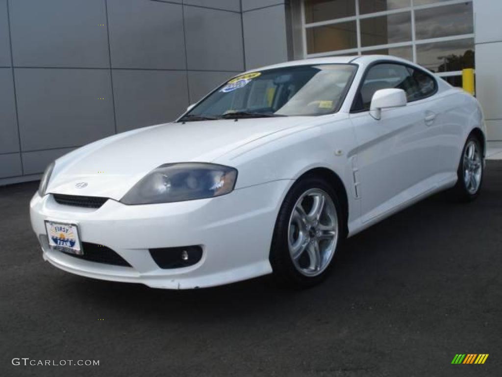 2006 Tiburon GT - Alpine White / Beige photo #1