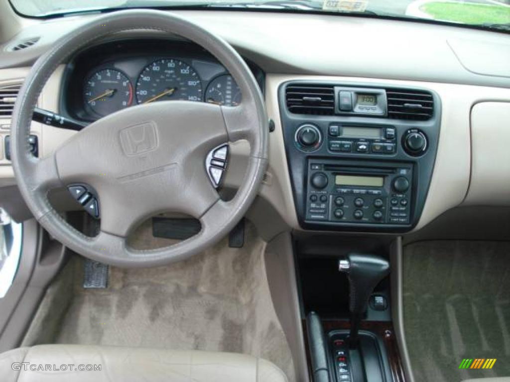 1999 Accord EX V6 Sedan - Taffeta White / Ivory photo #12