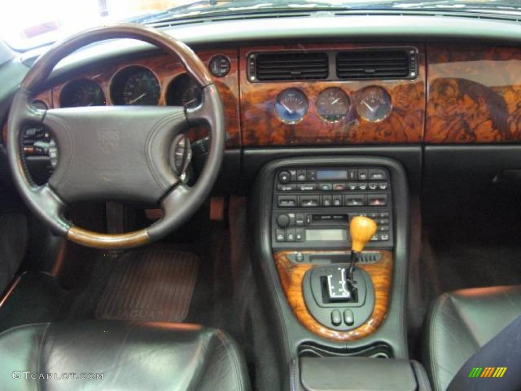 1999 XK XK8 Convertible - Meteorite SIlver Metallic / Charcoal photo #9