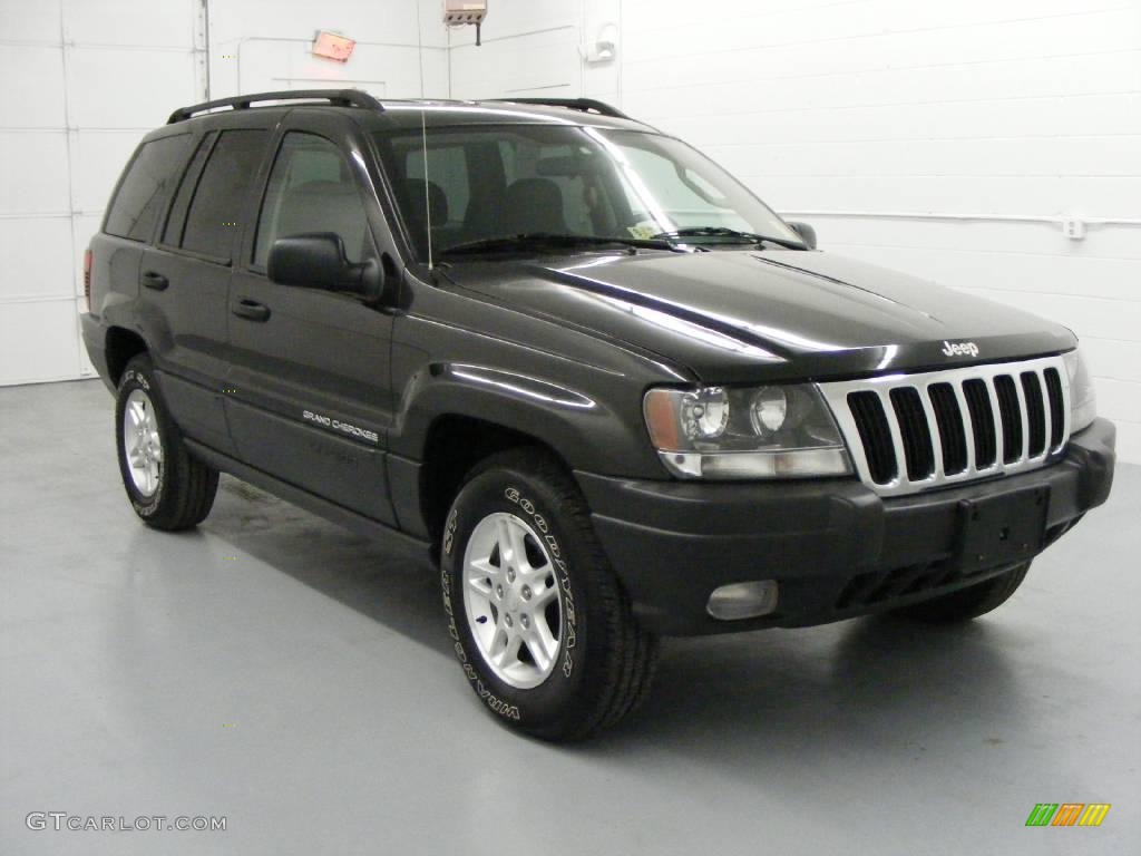 2003 Grand Cherokee Laredo 4x4 - Brilliant Black / Dark Slate Gray photo #3