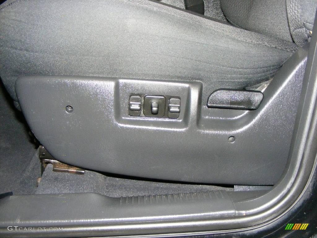 2003 Grand Cherokee Laredo 4x4 - Brilliant Black / Dark Slate Gray photo #13