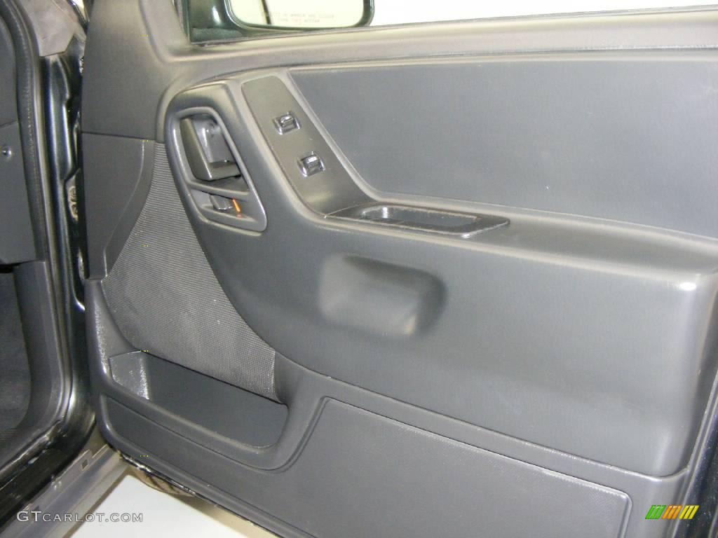 2003 Grand Cherokee Laredo 4x4 - Brilliant Black / Dark Slate Gray photo #20