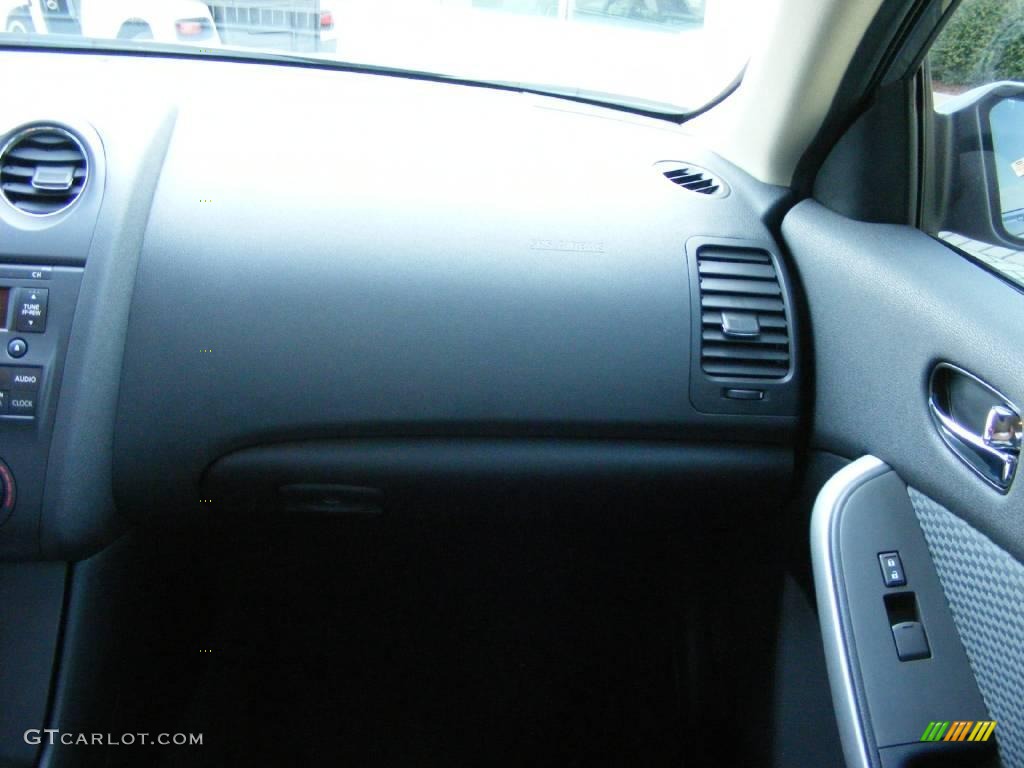 2009 Altima 2.5 S Coupe - Precision Gray Metallic / Charcoal photo #14