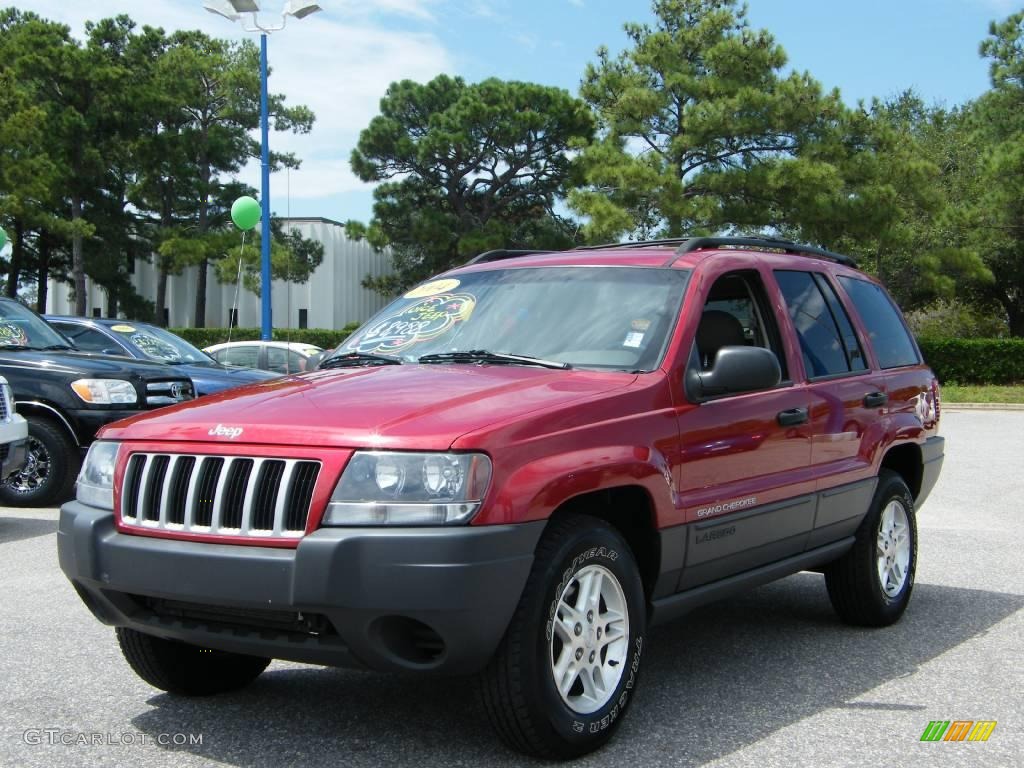 2004 Grand Cherokee Laredo - Inferno Red Pearl / Dark Slate Gray photo #1