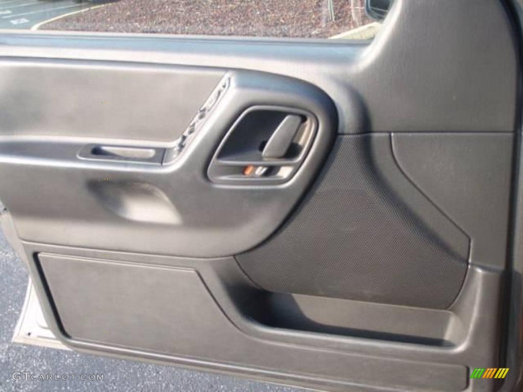 2004 Grand Cherokee Laredo 4x4 - Graphite Metallic / Dark Slate Gray photo #28