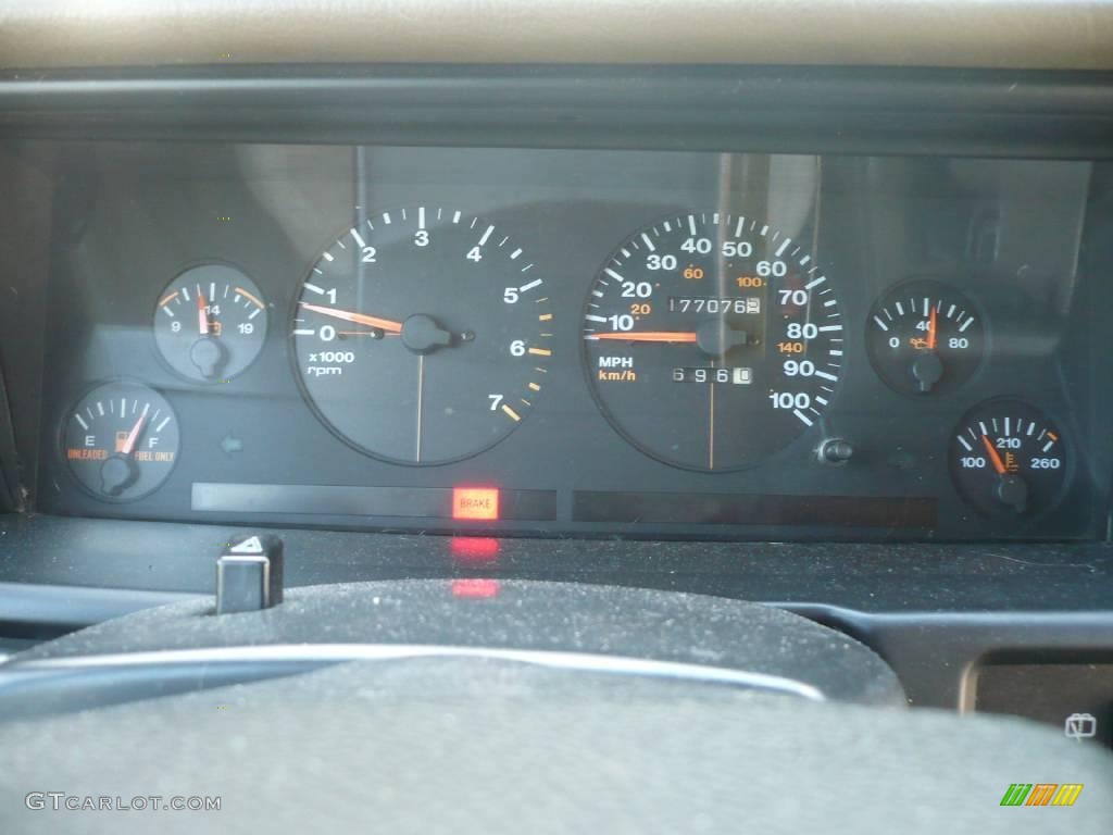 1995 Grand Cherokee Laredo 4x4 - Moss Green Pearl / Tan photo #11