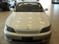 Diamond White Pearl - ES 300 Photo No. 2