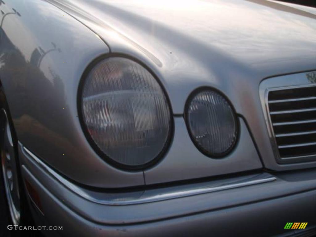1997 E 420 Sedan - Brilliant Silver Metallic / Grey photo #4