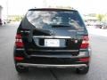Black - ML 350 4Matic Photo No. 4