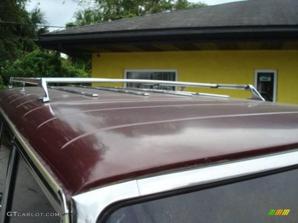 1988 Grand Wagoneer 4x4 - Grenadine Metallic / Cordovan photo #19