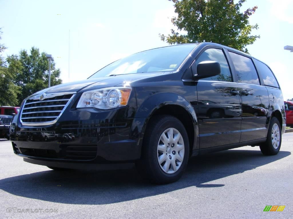 2009 Town & Country LX - Brilliant Black Crystal Pearl / Medium Slate Gray/Light Shale photo #1