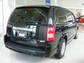 2009 Brilliant Black Crystal Pearl Chrysler Town & Country LX  photo #3