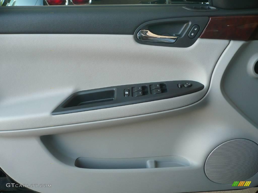 2009 Impala LT - Black / Gray photo #7