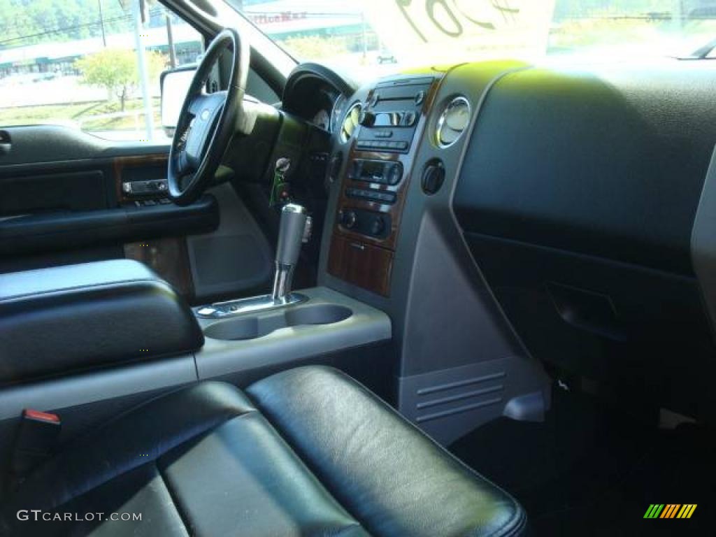 2004 F150 Lariat SuperCrew 4x4 - Black / Black photo #42
