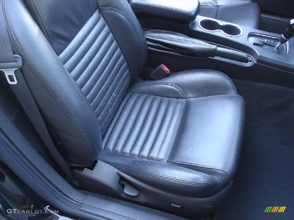 2004 F150 Lariat SuperCrew 4x4 - Black / Black photo #90